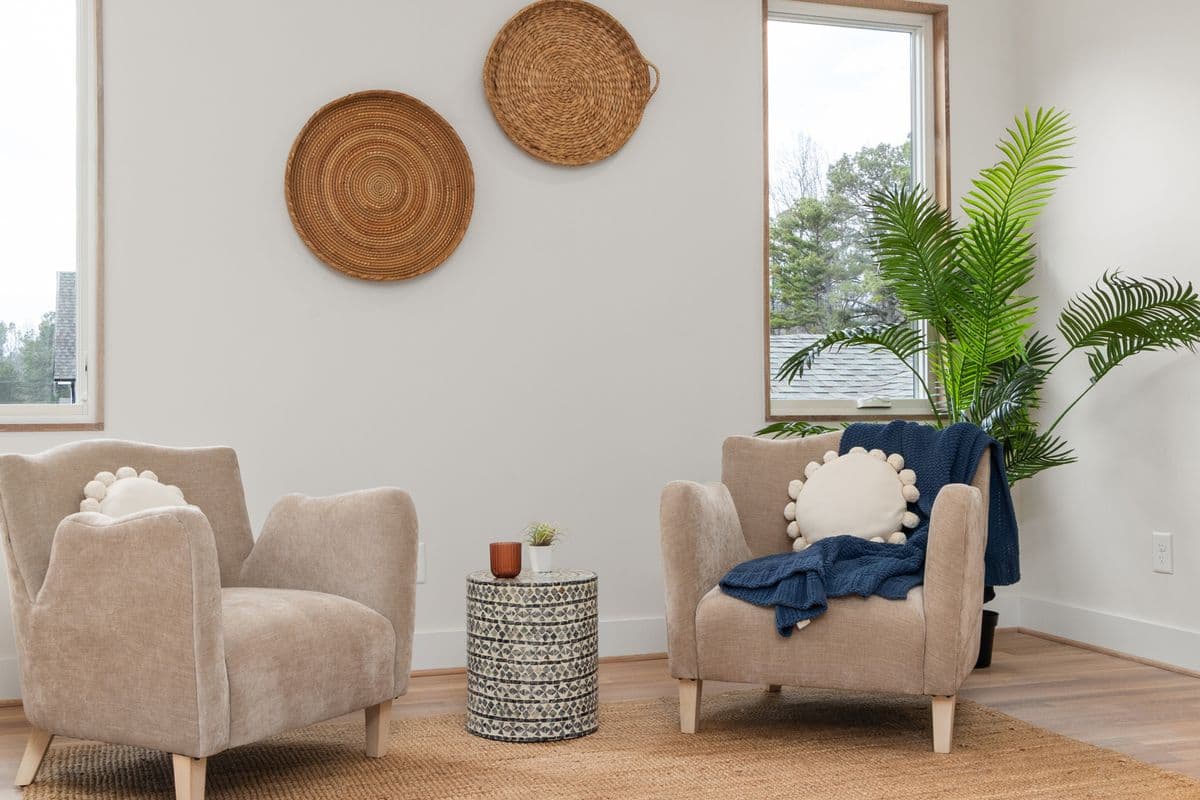 Espace intérieur paisible et lumineux consacré au bien-être