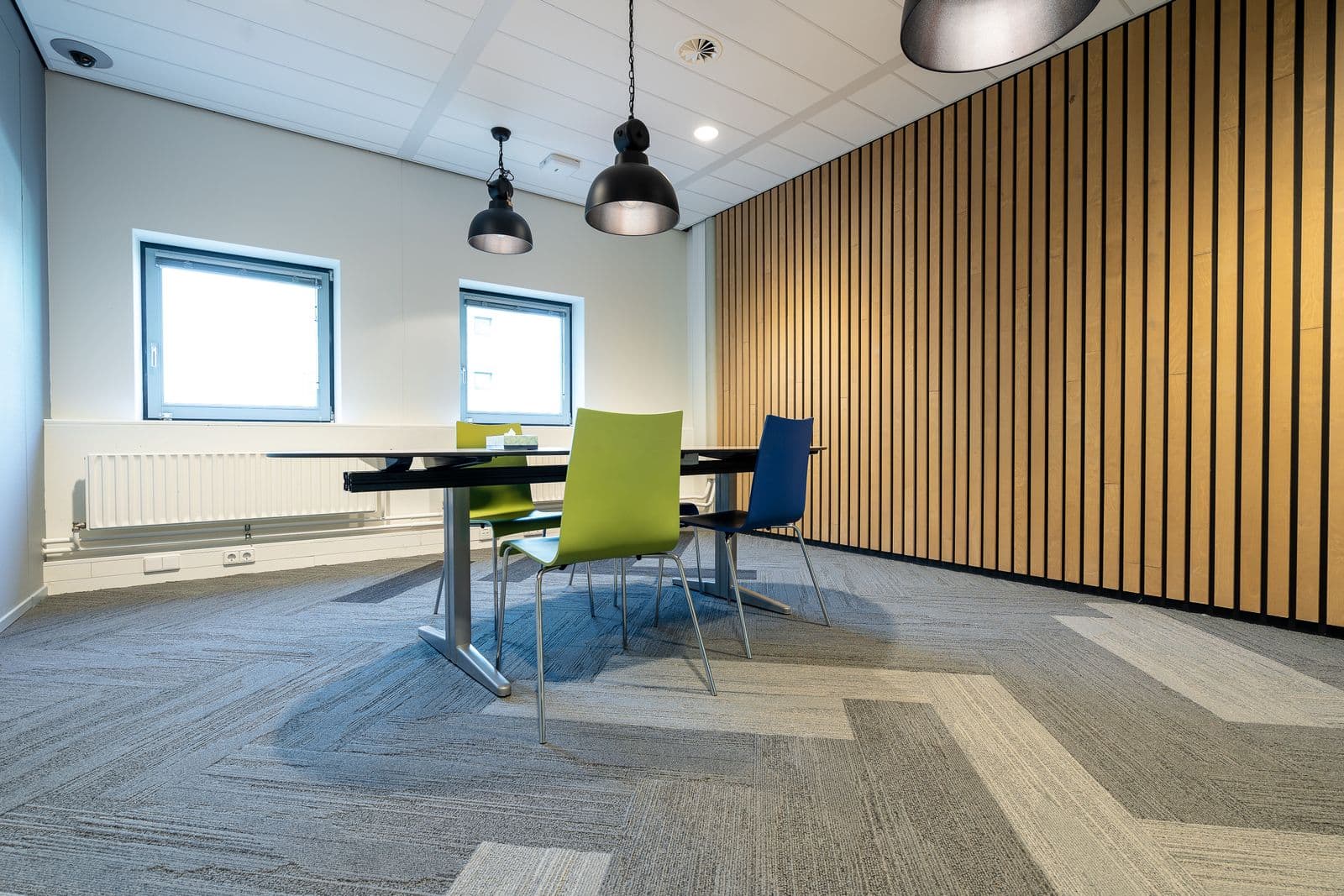 Architecture et espace de travail d’un bureau contemporain